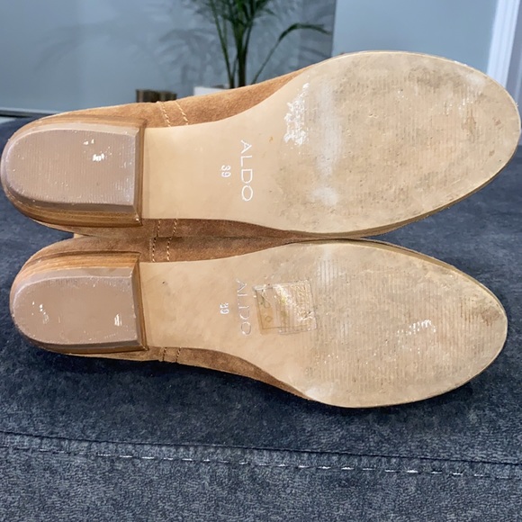 Beautiful suede aldo knee high boots - Picture 3 of 5